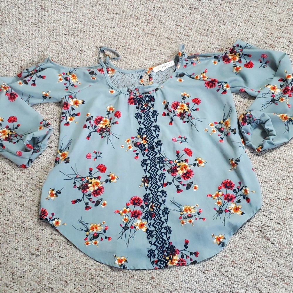 Long sleeve blouse